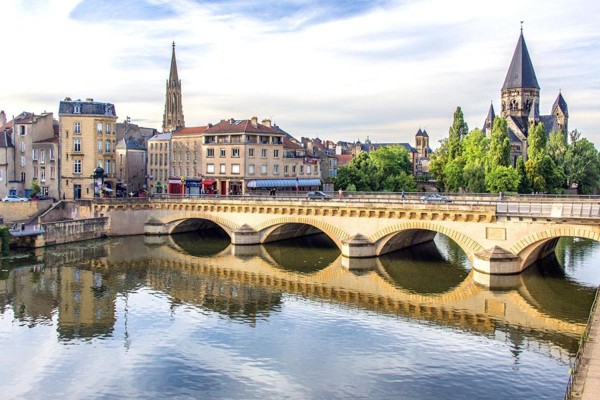 Le Muse Quartier Ville Proche Transport Parking Prive Un-Sejour-A-Part Metz Bagian luar foto